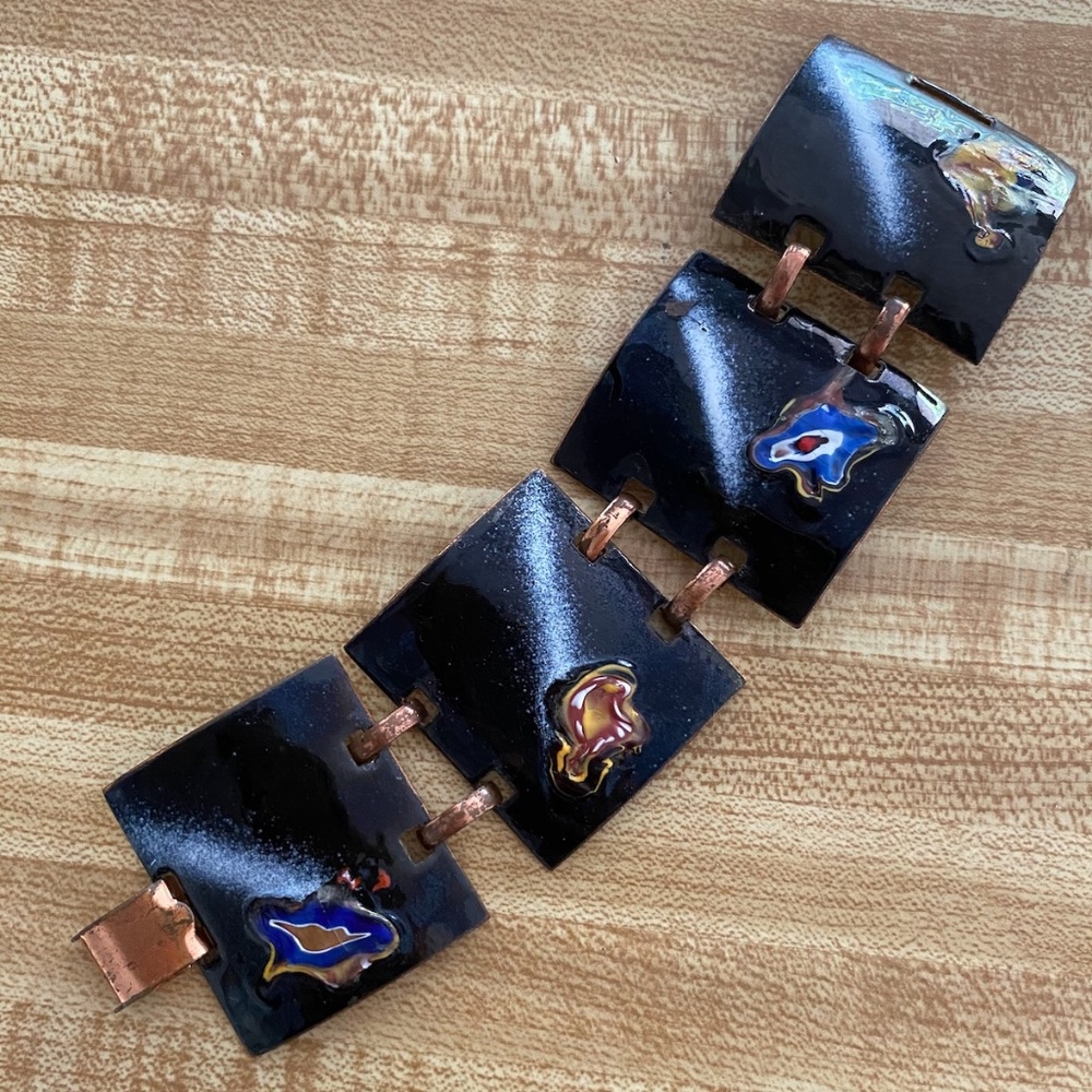 VTG 1950s Enameled Copper Wide Tile Bracelet 6.75 Inches